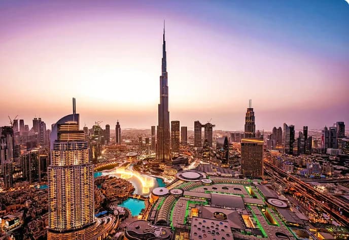 Dubai’s Economy Slows in H1 as Growth Shifts to Finance and Home Values Hold Steady