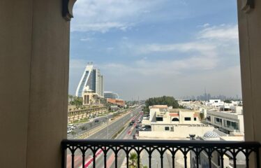 4BR Apartment for Sale in Madinat Jumeirah Living