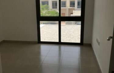 3Bedroom Townhouse for Sale in Town Square