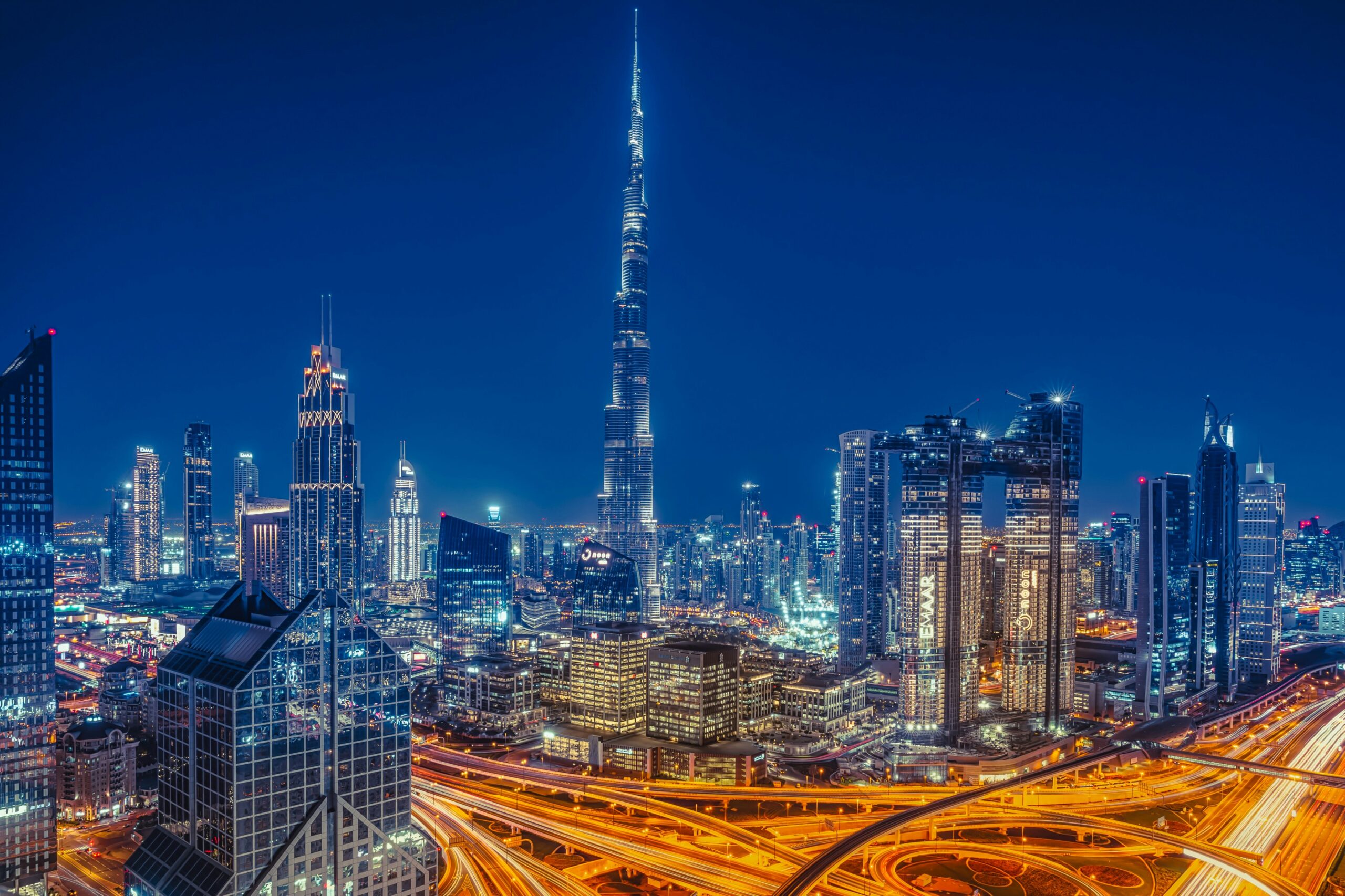 Why Invest in Dubai