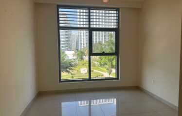 3 Bedroom Apartment for Rent in Mulberry 2