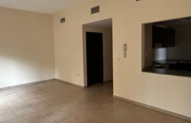 2 Bedroom Apartment for Sale in Remraam