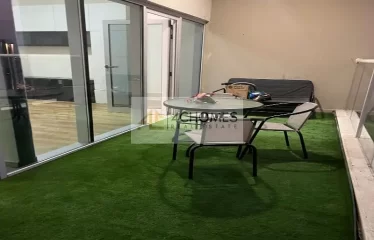 Fully Furnished 1 bed I with Balcony I open Kitchen