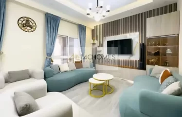 Fully furnished 2 Bed I Terrace & Balcony Spacious