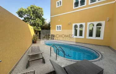 5 Bed + Maid Large Plot Private Pool Single row