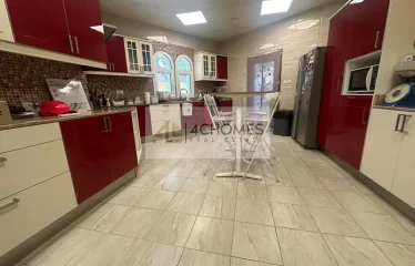 5 Bed + Maid Large Plot Private Pool Single row