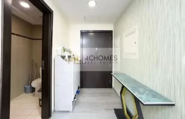 2 bed apartment | Terrace and Balcony I Furnished