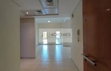 Vacant Spacious 2 Bed I well maintained I Balcony