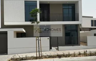 Luxury 5 Bed + Maids I Brand New I Spacious Layout