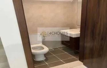 3 Bed Corner unit I Single row I Private Garden