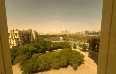 2BR High Floor Double Balcony Semi-Closed Kitchen