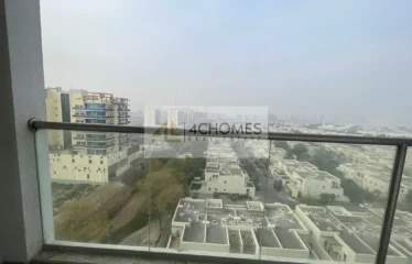 Near Metro I Open Villa View Fitted Kitchen Vacant