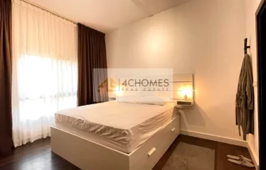 Ready to Move Modern Apartment Wooden Flooring