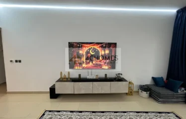 Investor Deal 1BR with Laundry Semi-Closed Kitchen